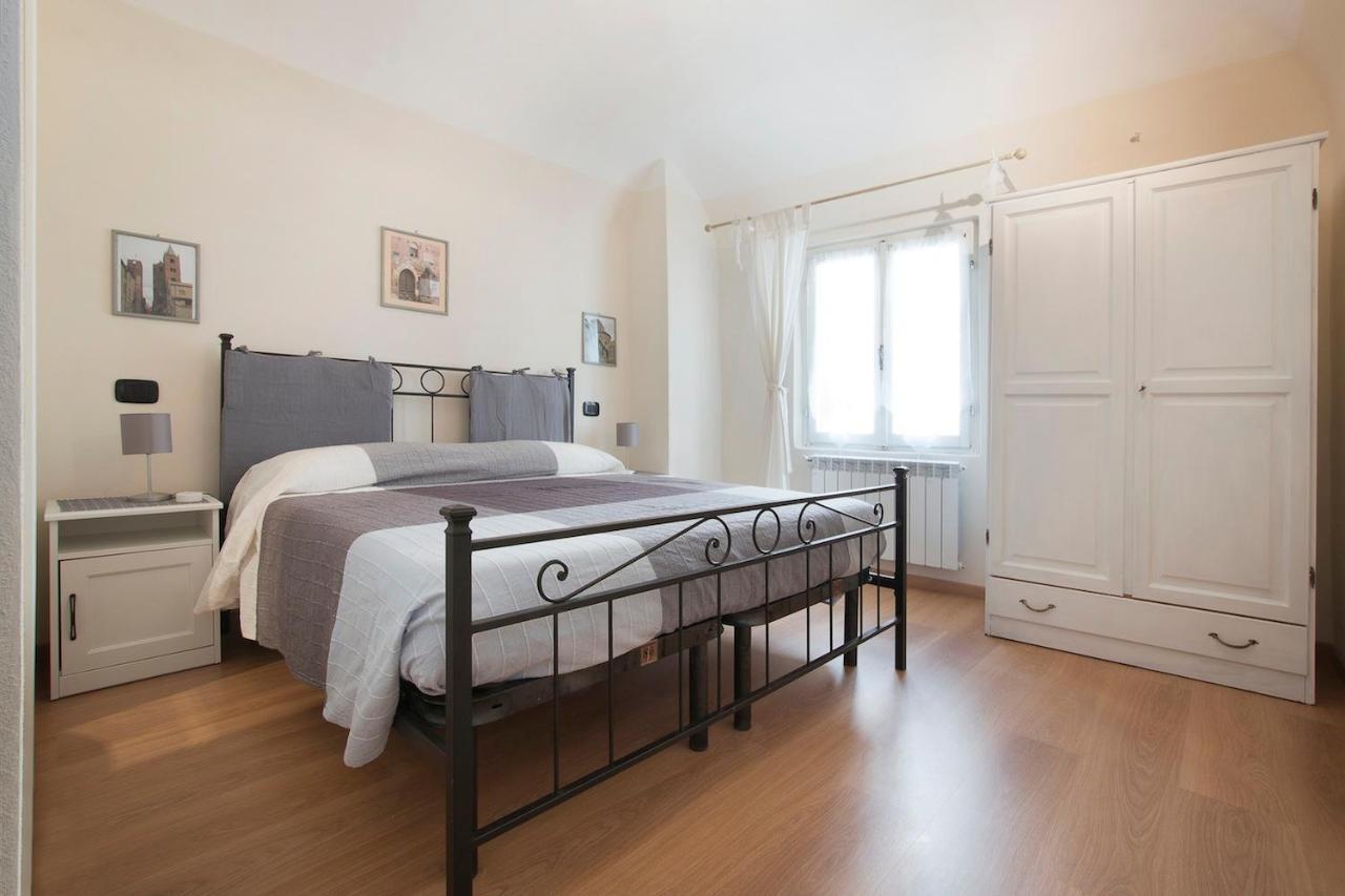 B&B Sotto Le Torri Албенга Екстериор снимка