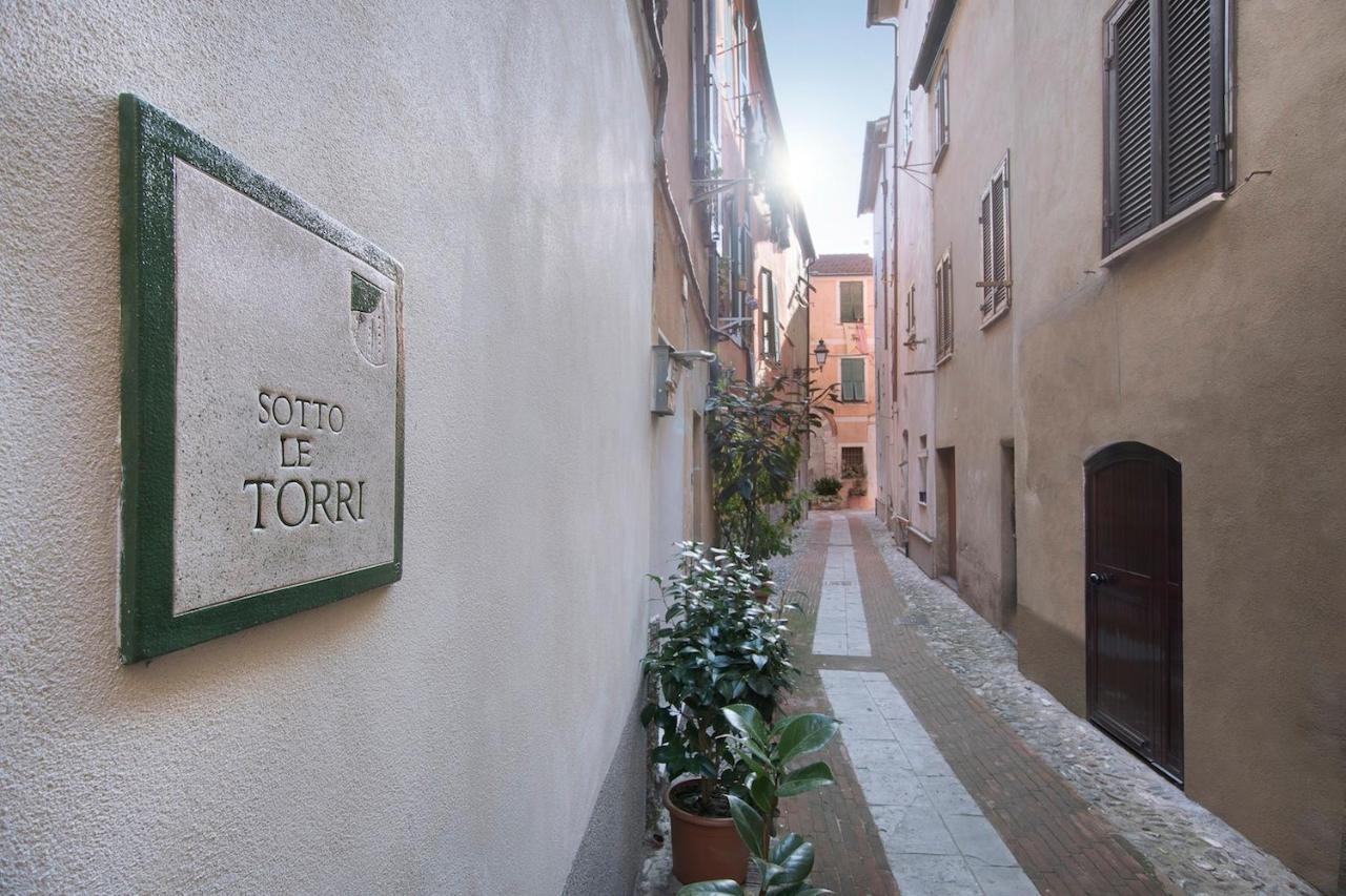 B&B Sotto Le Torri Албенга Екстериор снимка