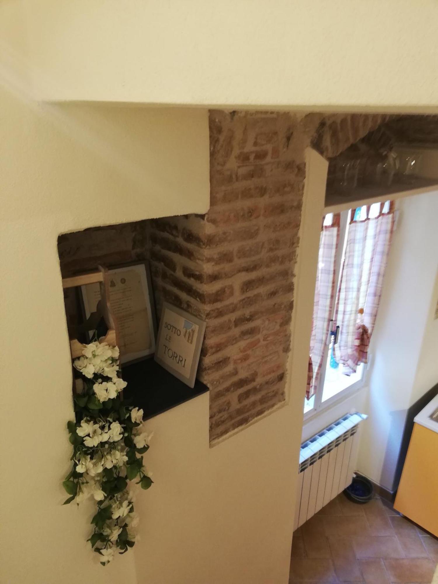 B&B Sotto Le Torri Албенга Екстериор снимка